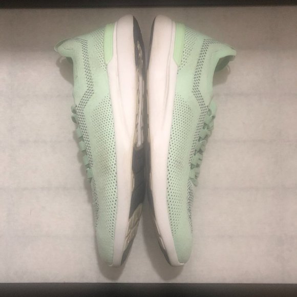 APL TechLoom Breeze Running Sneakers 11 Peppermint main image 8